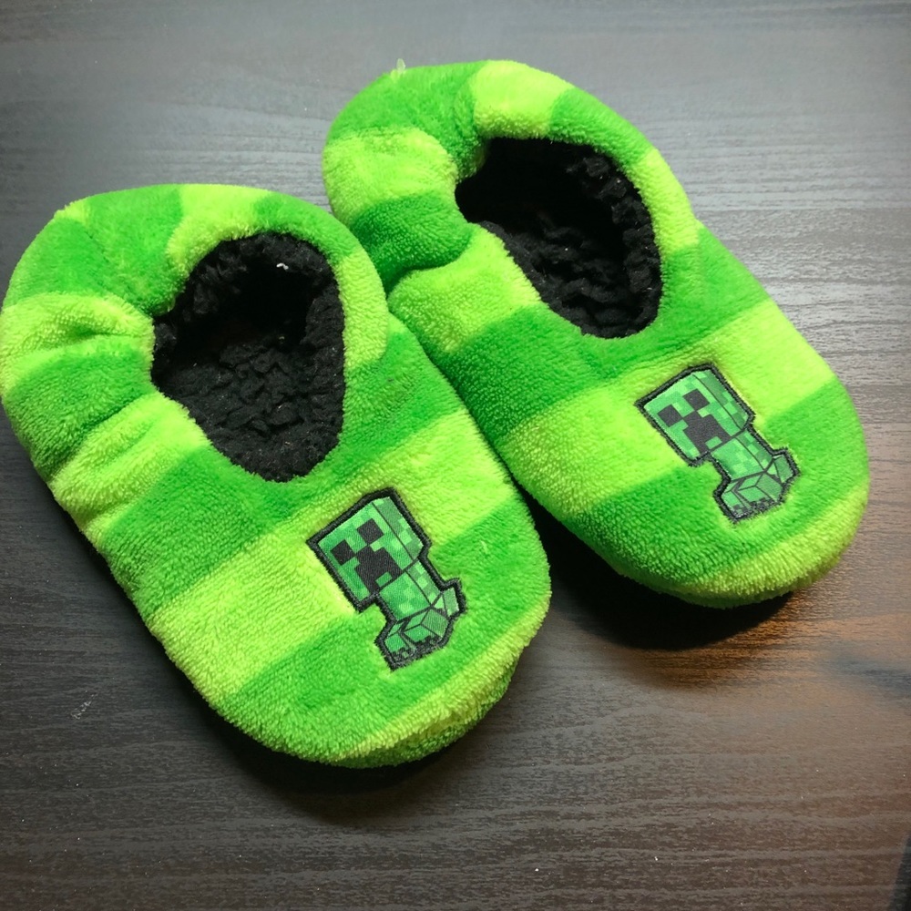 Minecraft slippers